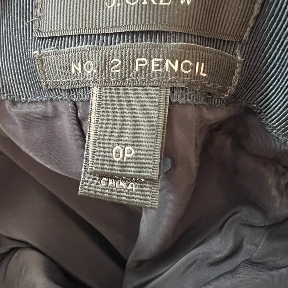 *HP!!* - J. Crew - No. 2 Pencil Skirt Italian Wool - Navy/Pink-Purple Geo - 0P - Picture 4 of 5